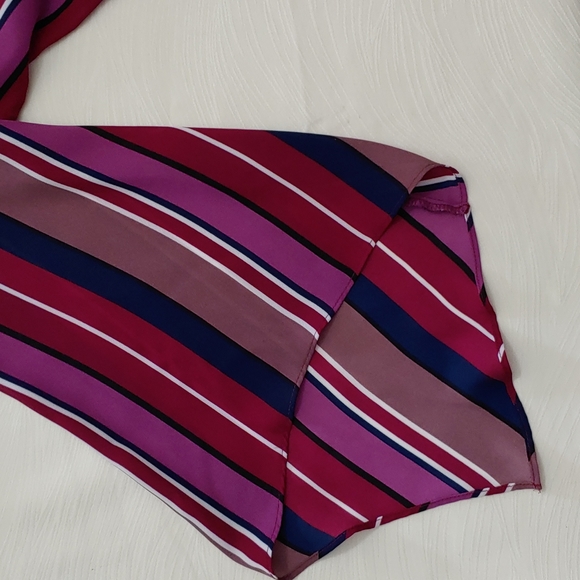 Worthinton Women's Size Small Striped Blouse - Picture 6 of 8